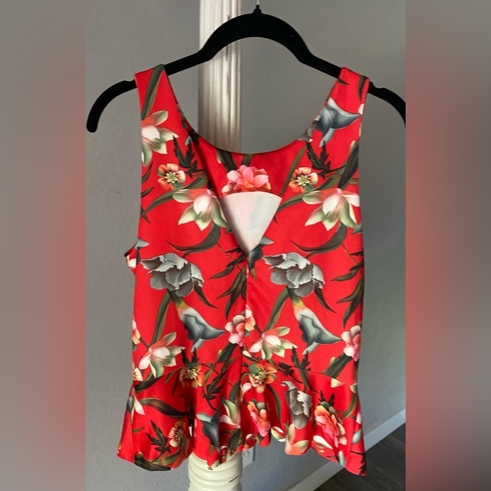 ALEXIA ADMOR Red Floral Sleeveless Peplum Blouse - SZ Small NWOT - Picture 5 of 8